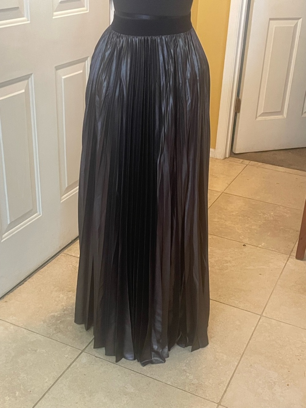BCBGMaxAzria Black Pleated Maxi Skirt with Satin Finish